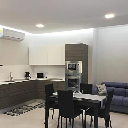 Penthouse W Lift & 10min Boat To Valletta Apartment Senglea