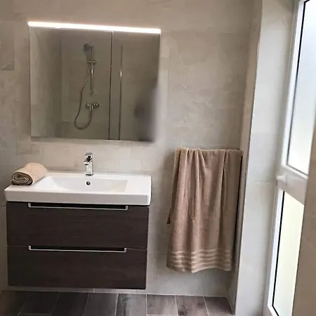 Penthouse W Lift & 10min Boat To Valletta Senglea