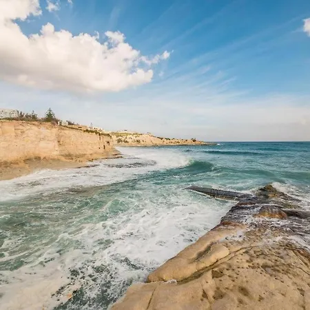 Penthouse W Lift & 10min Boat To Valletta *