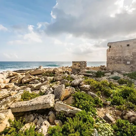 Apartment Penthouse W Lift & 10min Boat To Valletta Senglea