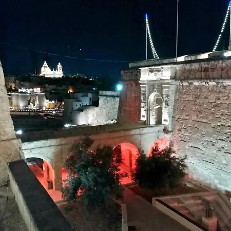 Penthouse W Lift & 10min Boat To Valletta *