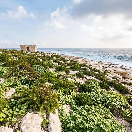 Apartment Penthouse W Lift & 10min Boat To Valletta *
