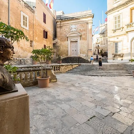 公寓 Penthouse W Lift & 10min Boat To Valletta 森格莱阿